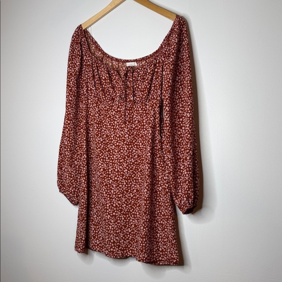 Lush cinnamon floral peasant mini dress size medium - Picture 3 of 10